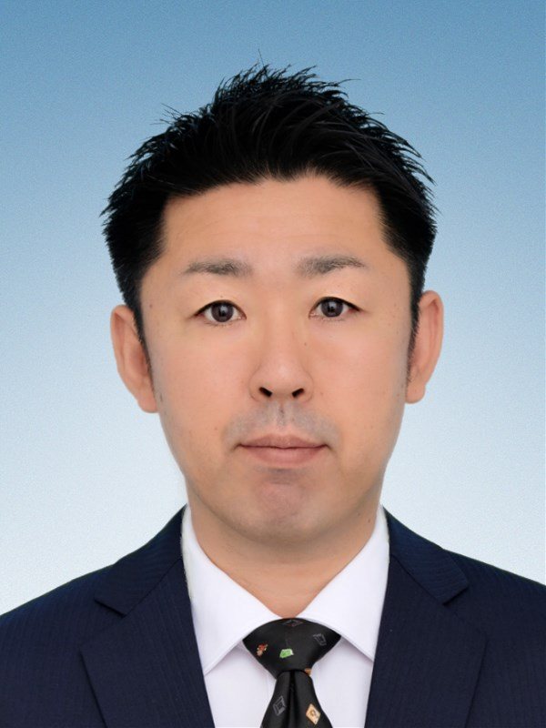 代表取締役 玉置昌宏の証明写真